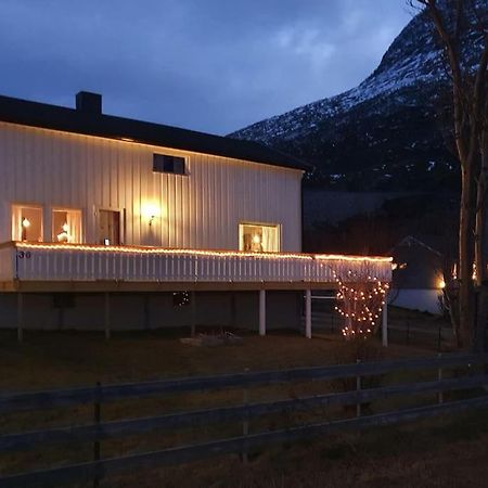 Grotfjord Villa Tromsø Buitenkant foto